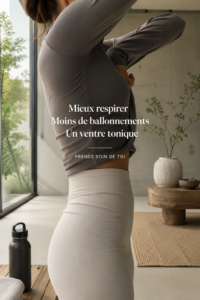 Femme pratiquant des exercices de respiration relaxants dans un environnement calme.