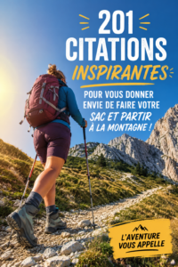 Femme sur un sentier de randonnée inspirée par une citation