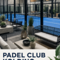 Joueur de padel en action sur un court clôturé, profitant d'un moment de jeux entre amis.