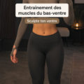 Femme effectuant un exercice pour tonifier ses abdos inférieurs sur un tapis de yoga.