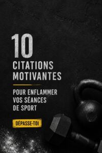 Citations inspirantes affichées sur un mur de gym pour motiver les sportives.