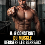 Femme en train de faire des exercices au poids de corps à la maison