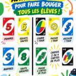 Enfants jouant à une activité sportive en classe pour promouvoir l'exercice physique.